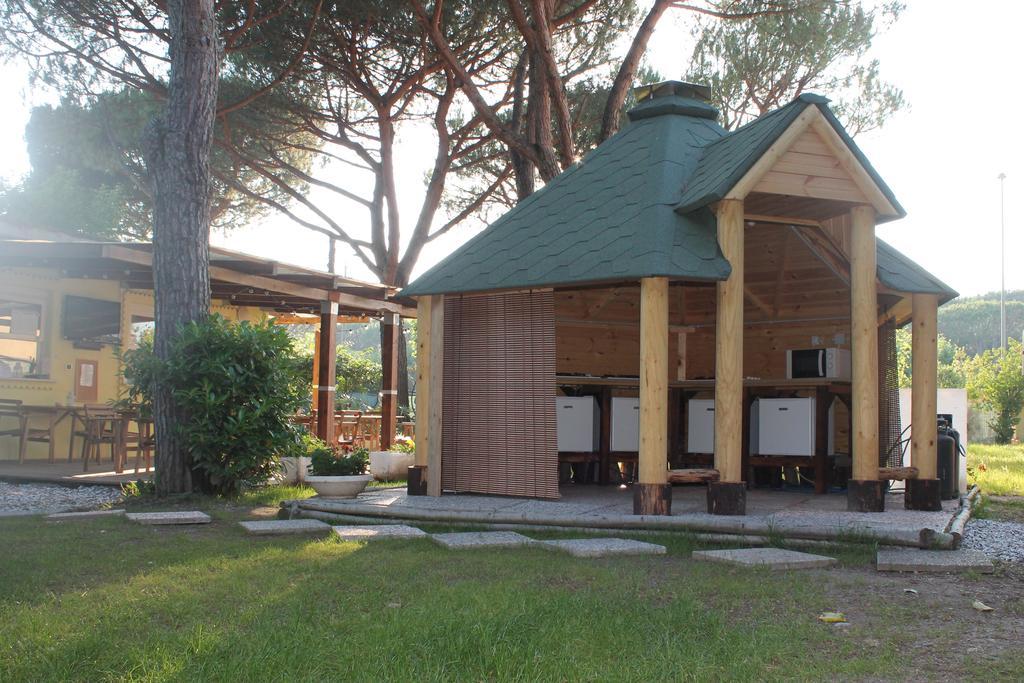 Camping Dolce Sole Marina di Massa Exterior photo